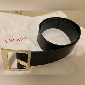 Escada women’s black belt, Gold buckle, Size 34